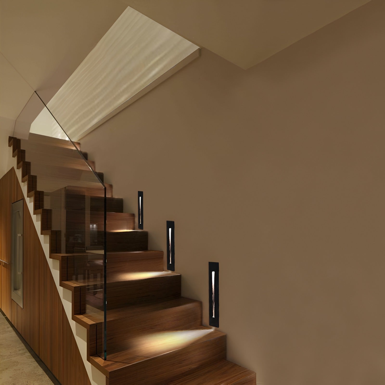 StepGlow LED-trappelampe – Elegant og sikker indendørs belysning
