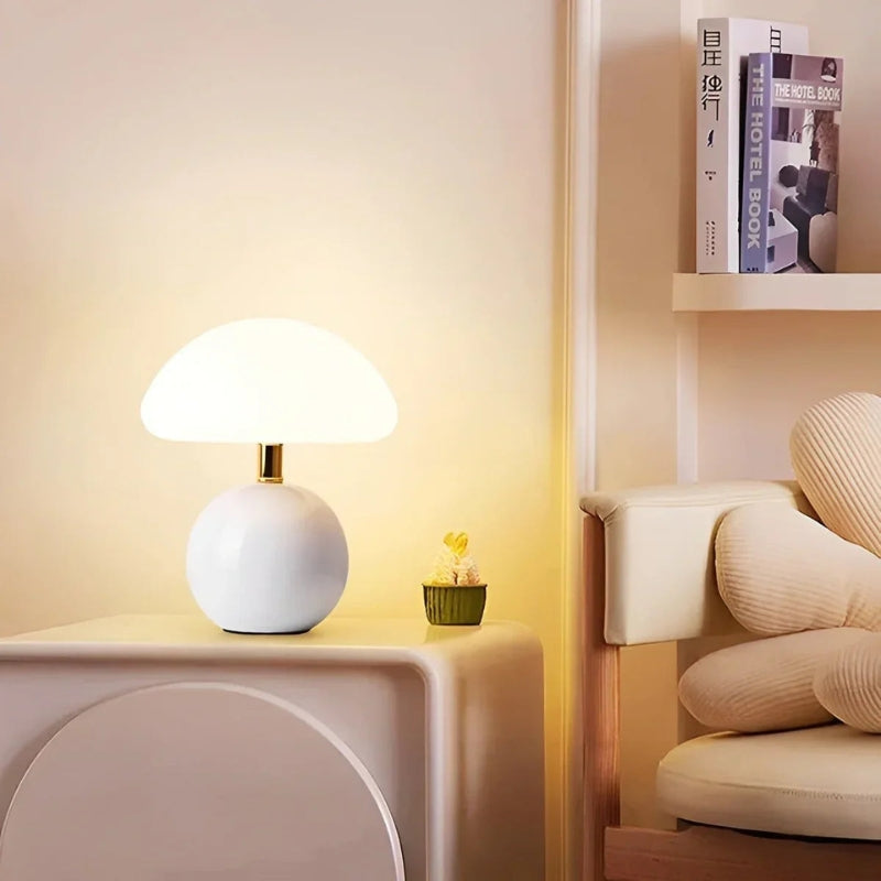 GlowCap - Moderne svampeformet bordlampe
