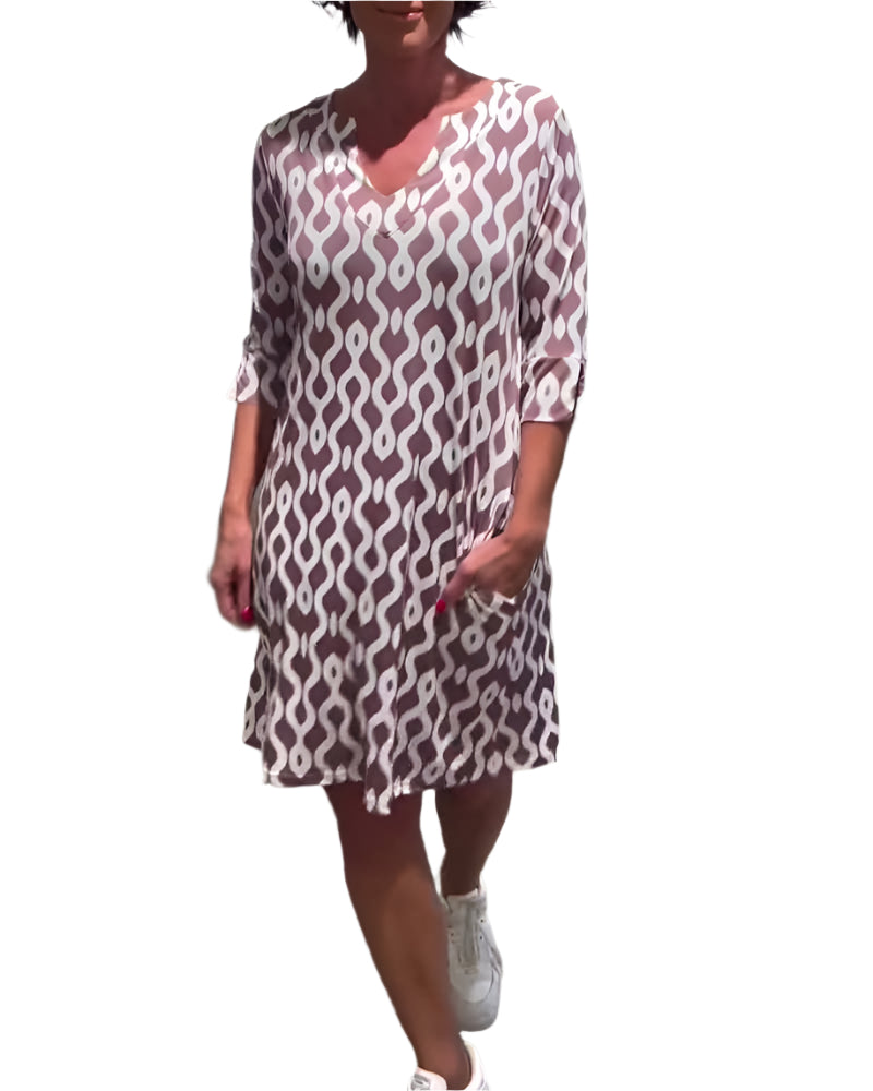 Modessa Midi-kjole med moderne print – Blød hverdagselegance