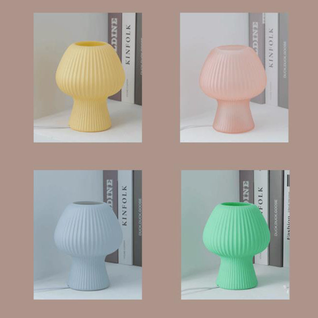 LumiMuse Vintage Glasbordlampe – Justerbar LED-sengebordsbelysning