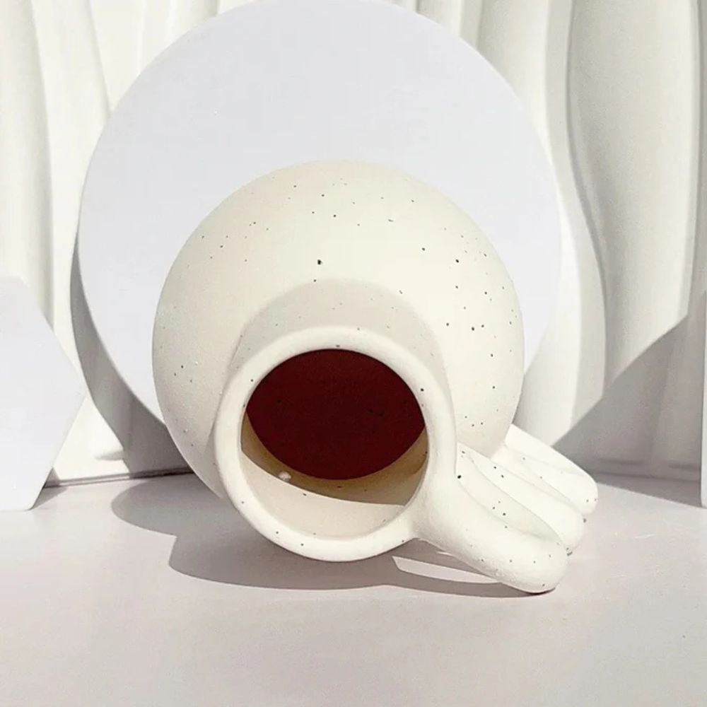Sculptura Keramikvase – Elegant skulpturelt design til tidløse interiører