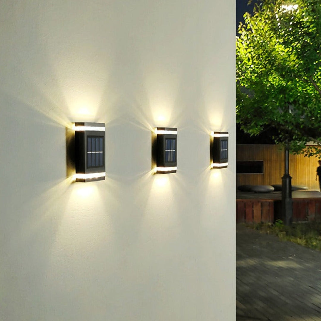 SolarGuard – Smart Solcellelampe med Automatisk Sensorstyring