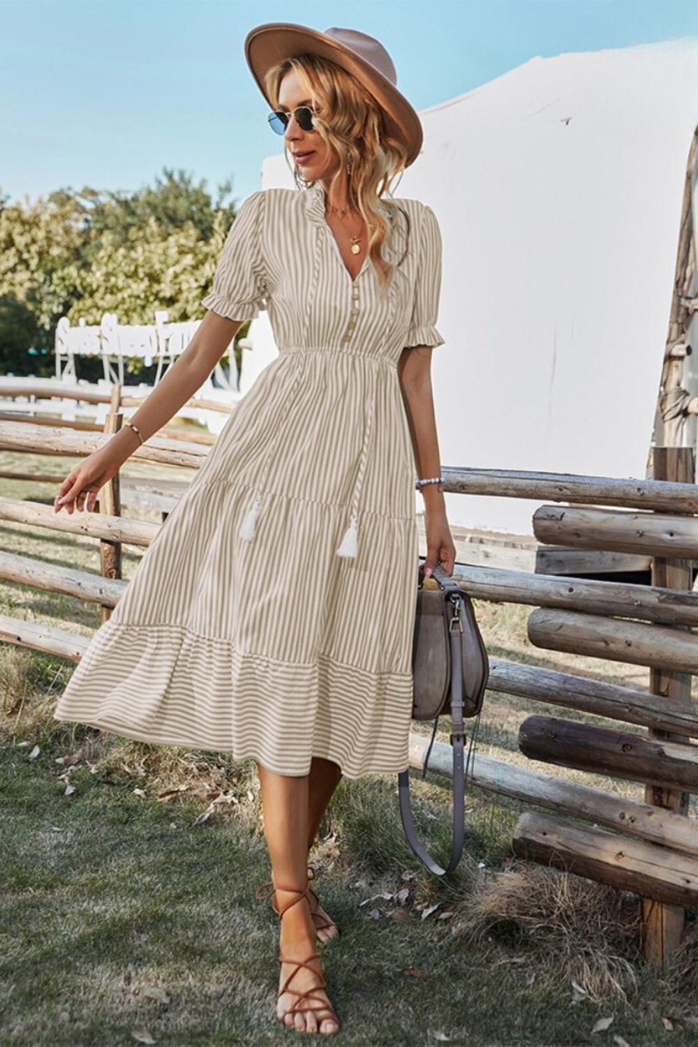 Freja Sommerkjole – Let og Elegant Kjole til Kvinder