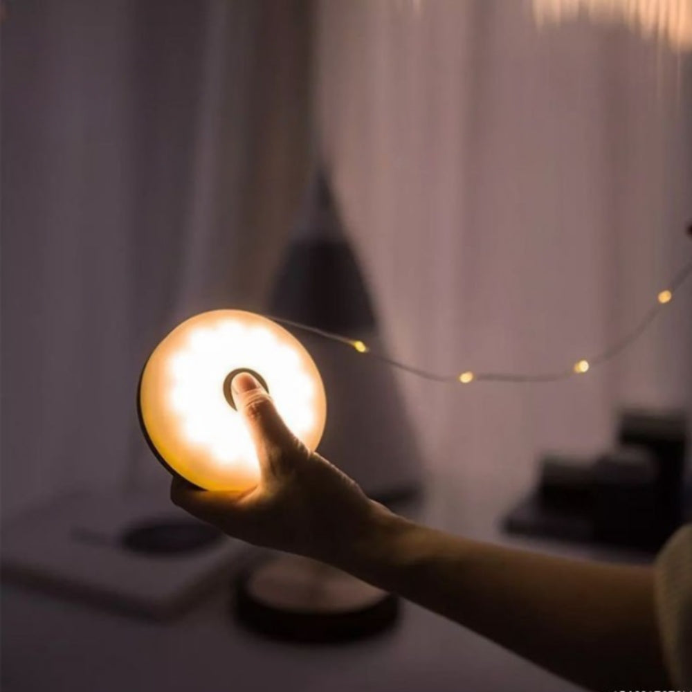 LumiFlex Genopladelig Bærbar LED-Lysstribe med Oprulleligt Kabel og Ophæng