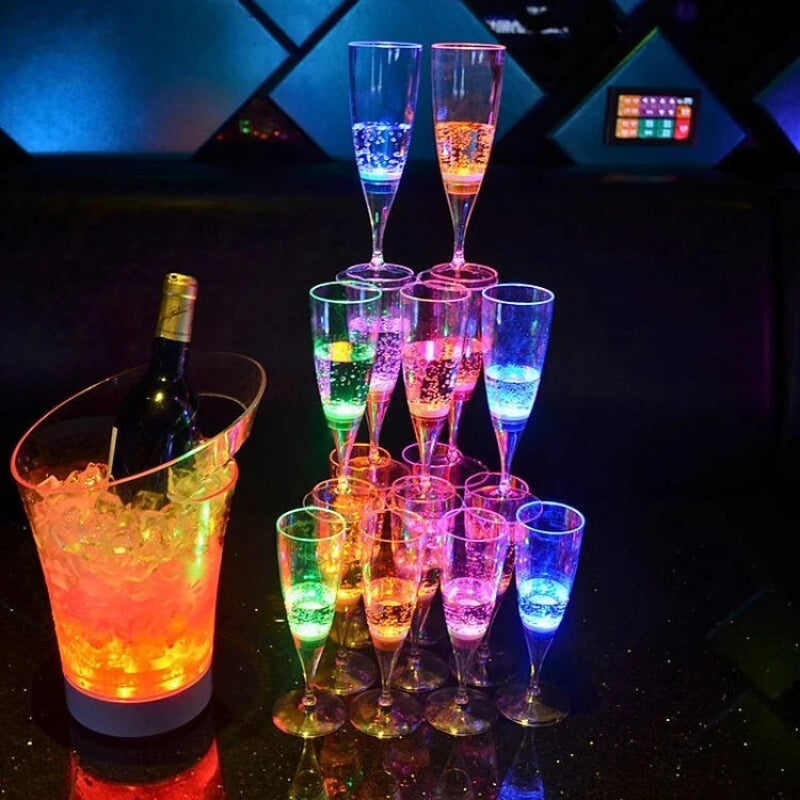 LumiFlute - Farveskiftende LED Champagneglas