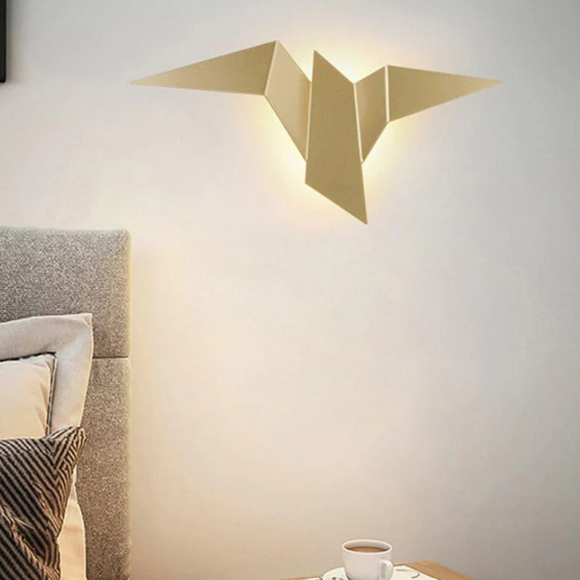 LumeNest – Kunstnerisk Fuglevæglampe for et Moderne Touch