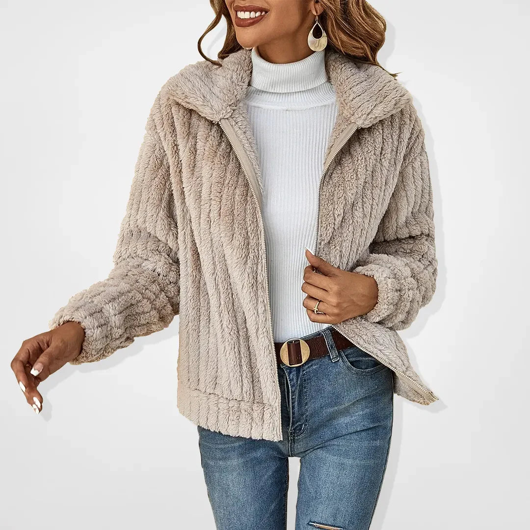 Eva - Luxe plys imiteret pelsjakke