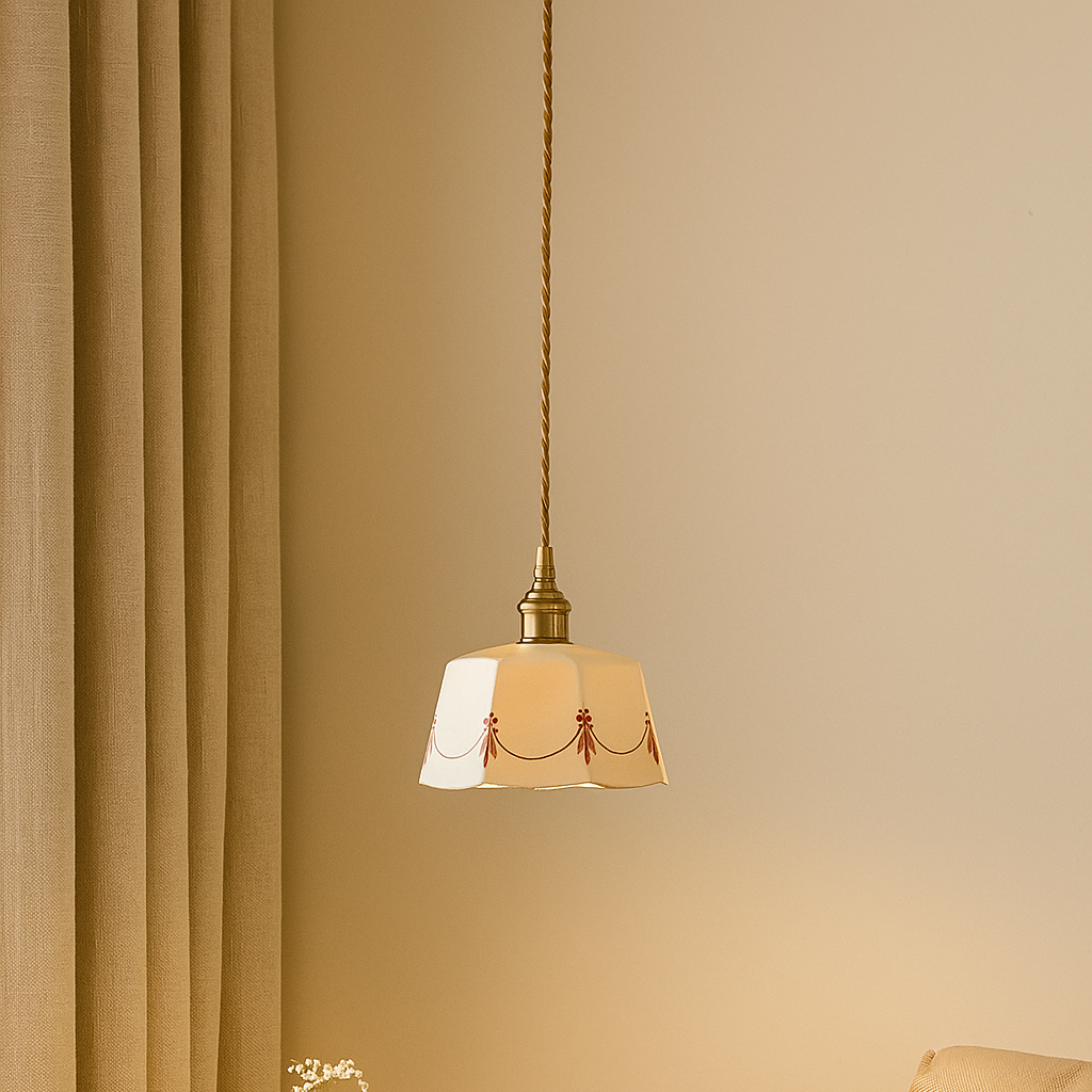 CeramiGlow – Elegant pendellampe med klassisk mønstret keramisk design
