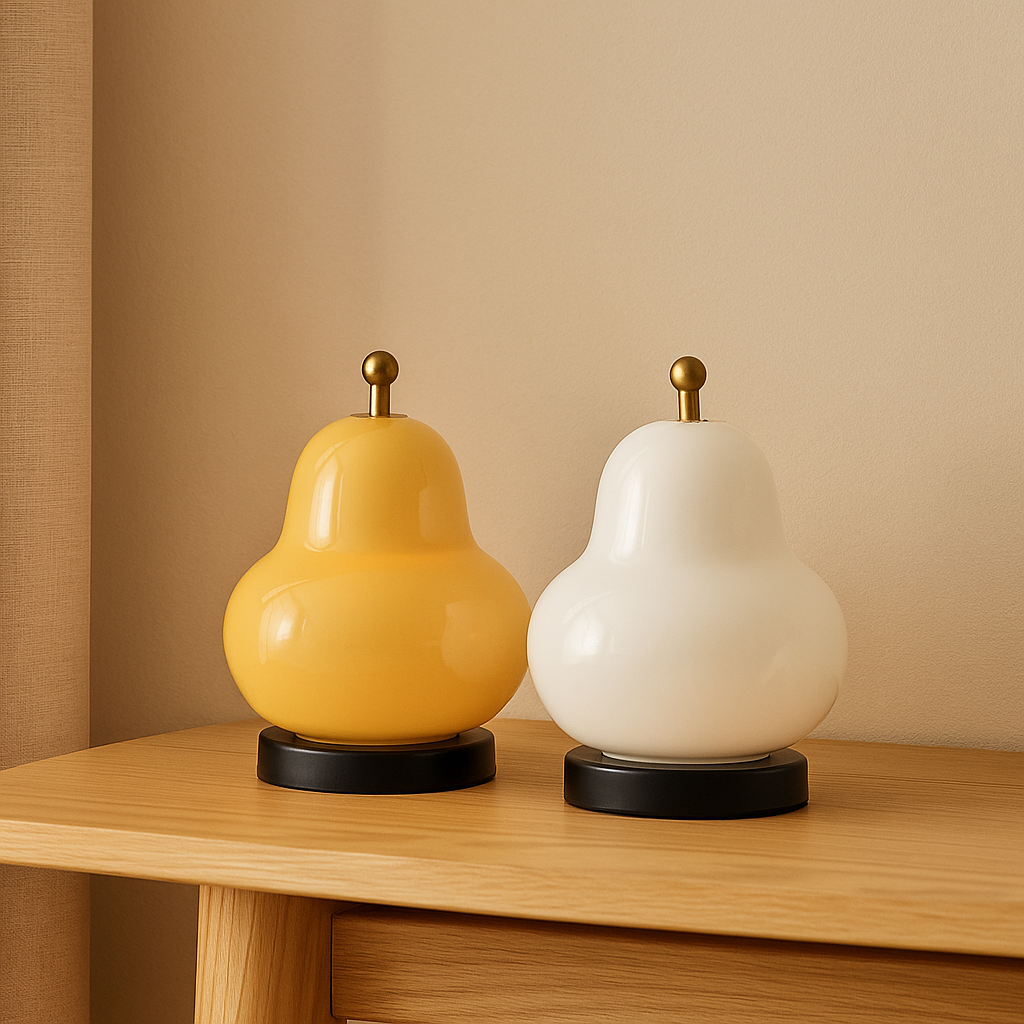 GlowPear – Pæreformet berøringsdæmpbar lampe med varmt lys