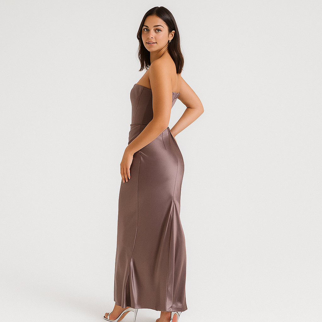 Vivienne – Elegant Retro Stropløs Festkjole