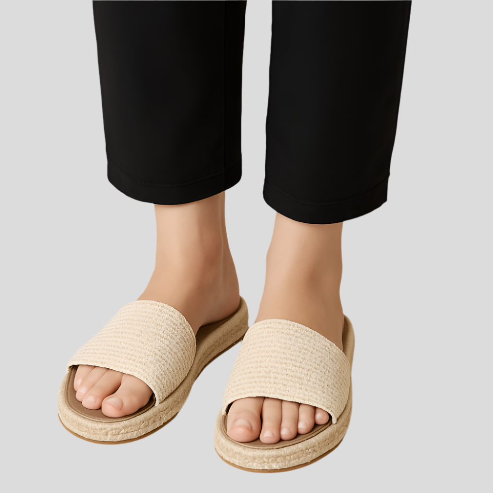 LunaStep Dame Hvide Boho Slideslippers – Minimalistisk Komfort med et Chic Twist