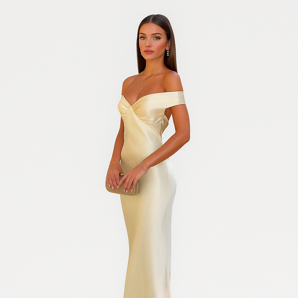 Marcelline – Stropløs Off-Shoulder Aftenkjole i Satin