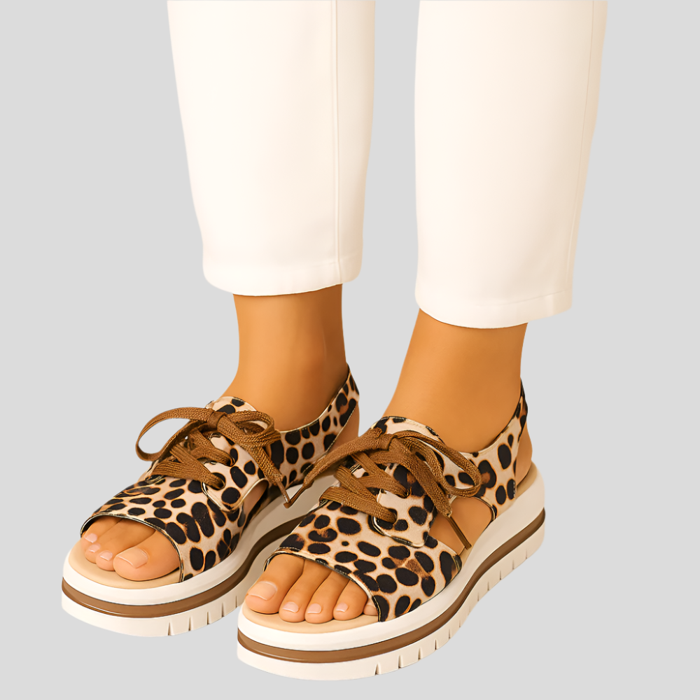 Sierra Dame Leopardprint Kilesandaler – Dristig Stil med Heldagskomfort