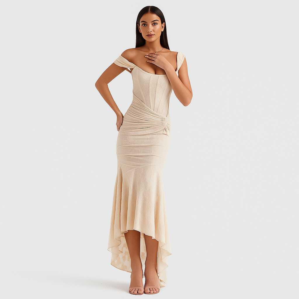Liva – Ærmeløs, ruchet, bodycon aftenkjole
