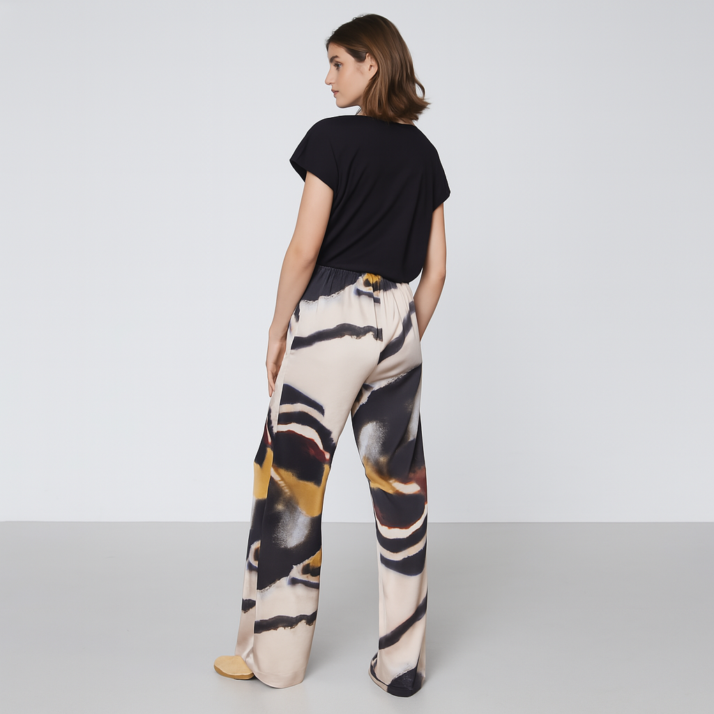 Nordéa Multi-Patterned Wide-Benchs for ubesværet chic