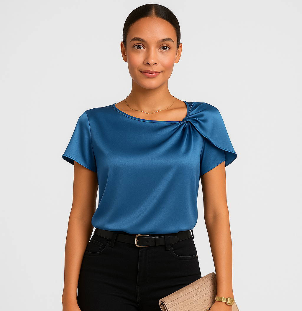 Lena – Moderne, elegante skulderbluse med knudedetaljer