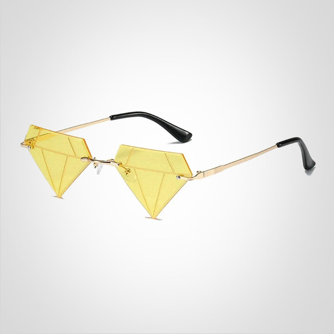 Clara Diamantformet Solbrille med UV400 Beskyttelse – Elegant og Moderne Design