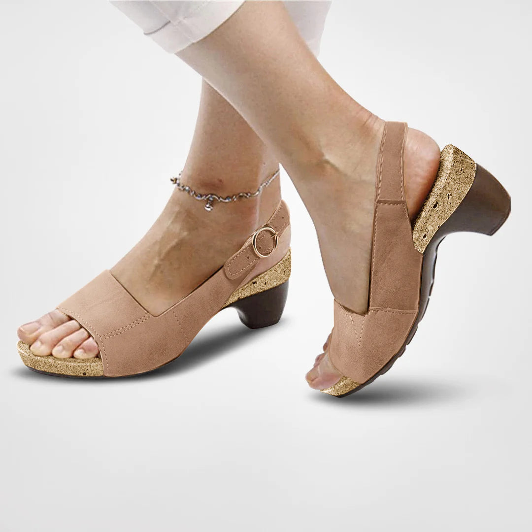 Nasha - Behagelig sandal med høj kile
