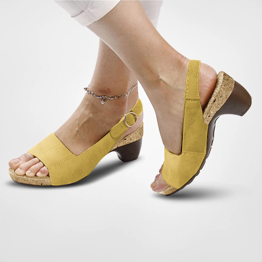 Nasha - Behagelig sandal med høj kile