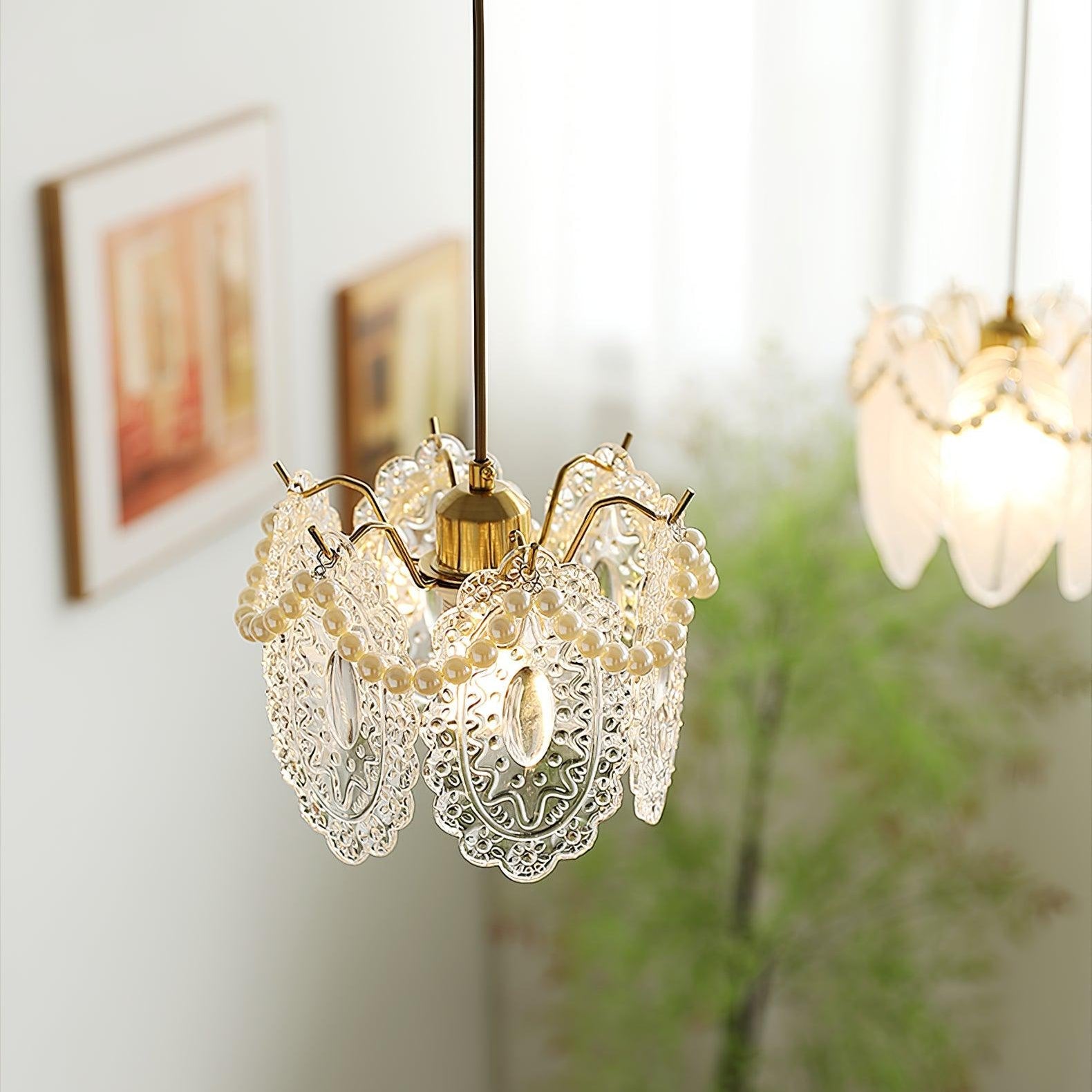 Aurora Vintage Pendellampe med Blomsterdetaljer