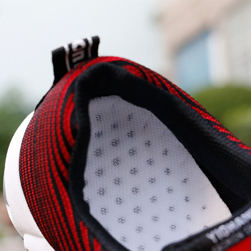 Ulrich Lette Sneakers med Skridsikker Sål og Åndbart Design
