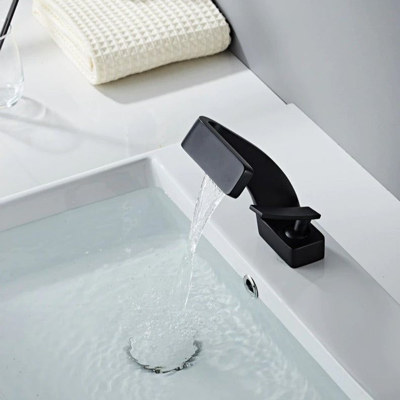 AquaArc Moderne Buet Vandhane