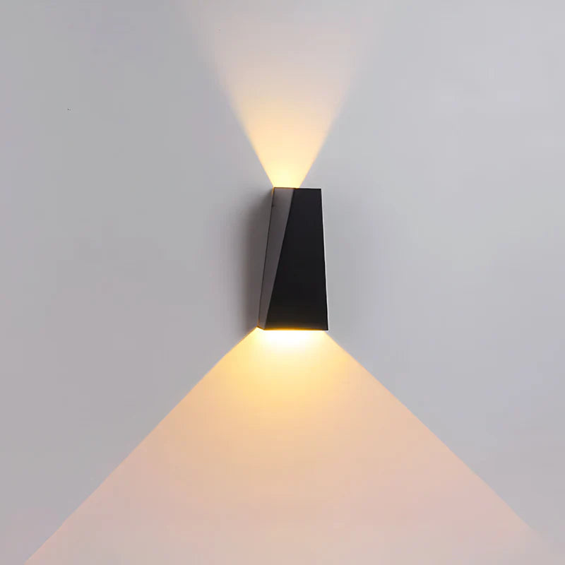 TrapezGlow LED Væglampe