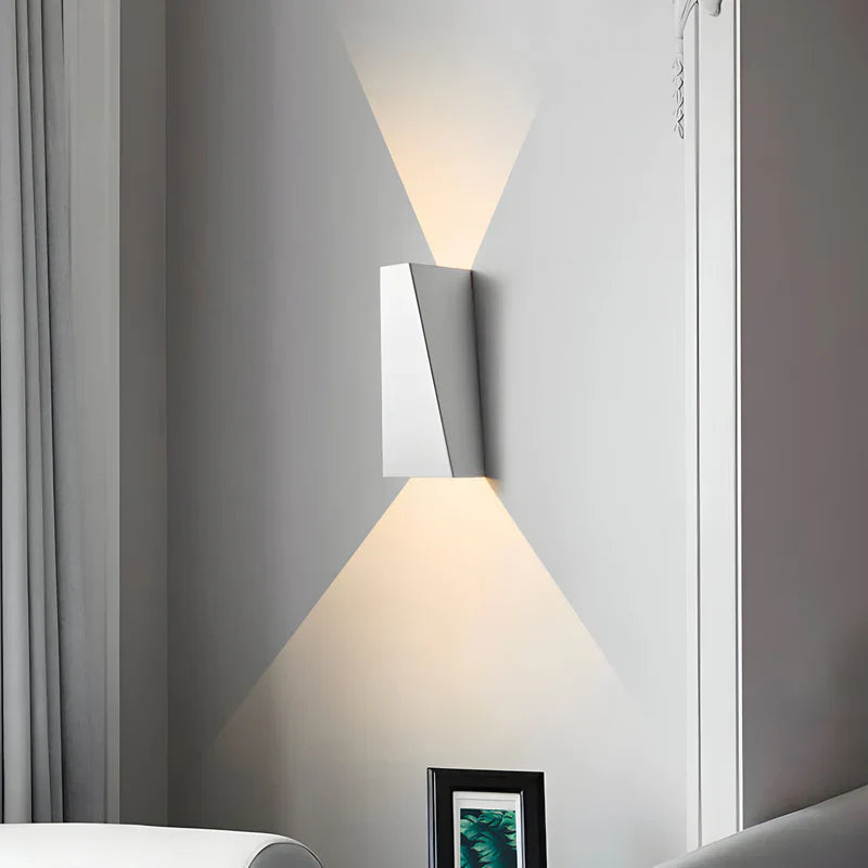 TrapezGlow LED Væglampe