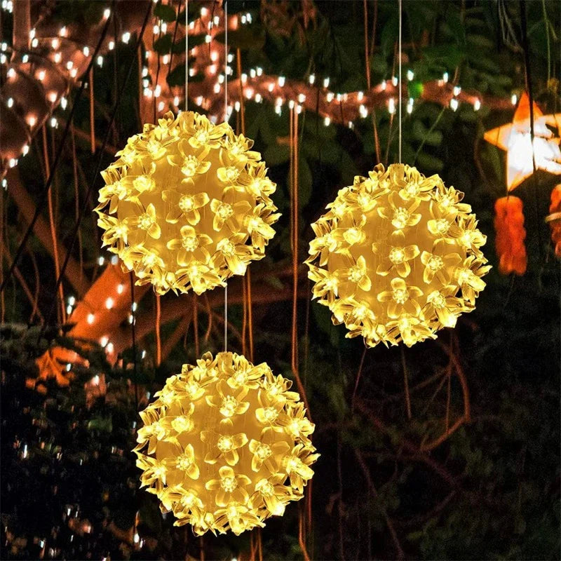 LumiSphere LED Bordlampe – Fortryllende Lys og Elegant Design til Dit Hjem
