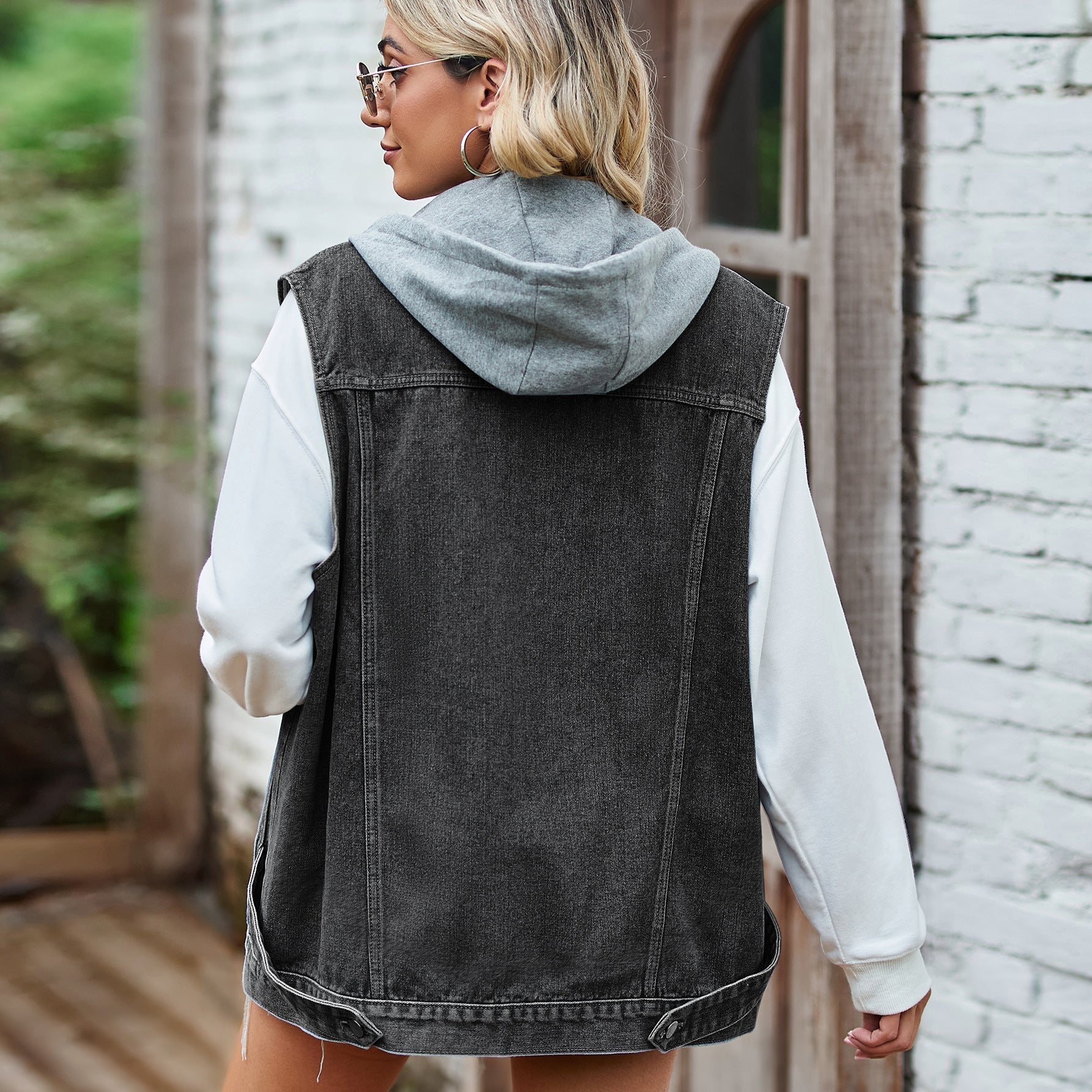 Denim Kvindevest i Bomuld – Afslappet og Trendy Vest til Kvinder