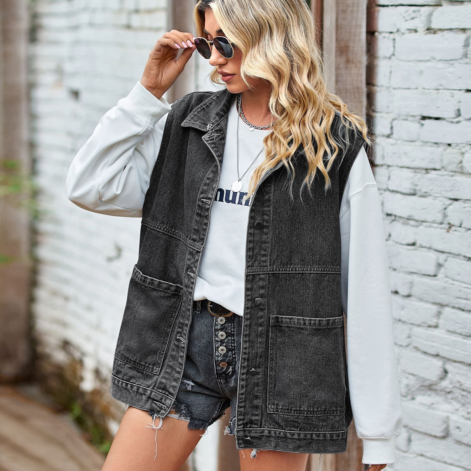 Denim Kvindevest i Bomuld – Afslappet og Trendy Vest til Kvinder