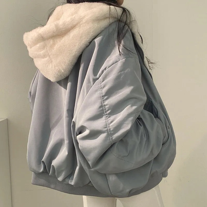 Melanie - Vendbar oversized hættetrøjejakke