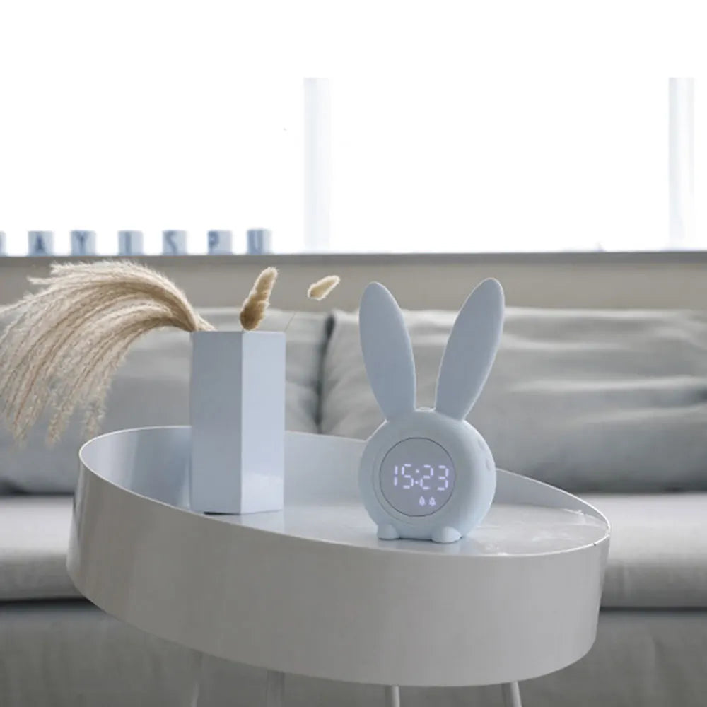 Luna Kaninformet Vækkeur med LED Display og Lysende Ører