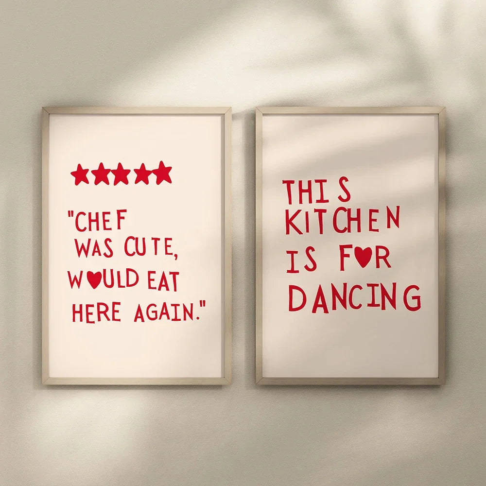 KitchenWhimsy - Legesyg vægdekoration med madplakater