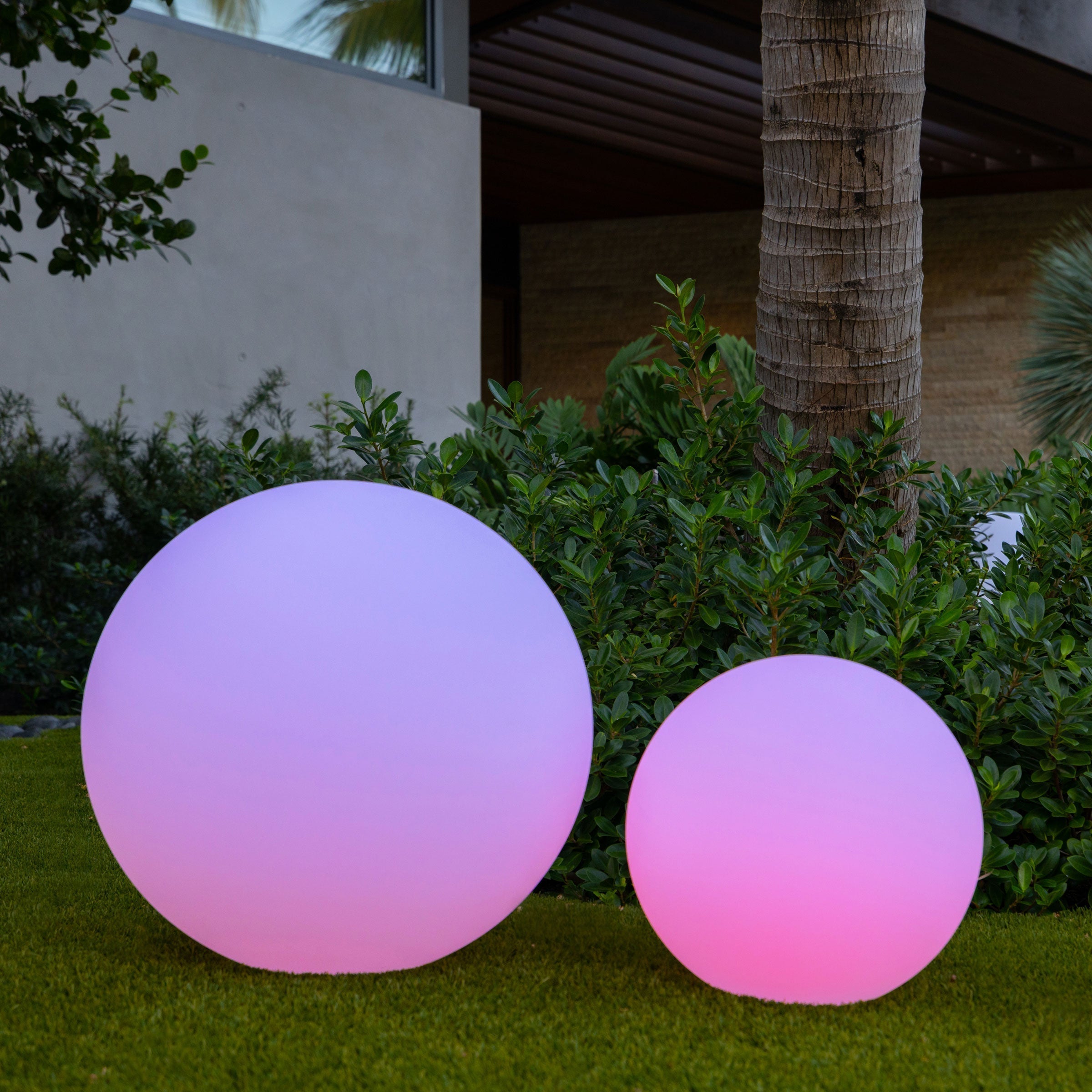 NovaSmart LED Havelampe med Multifarvet Lys og Indendørs Funktion