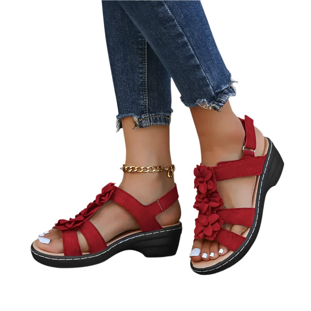 Freja Cushioned Alignment Slip-Ons – Støttende kileformede sandaler