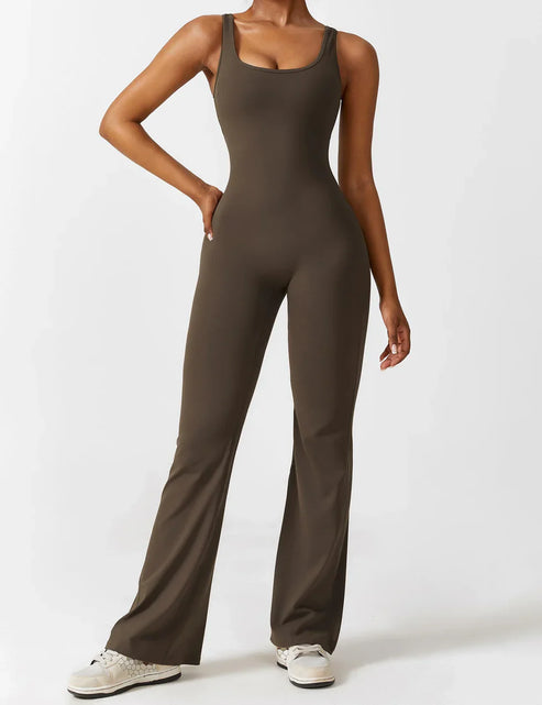 Mireille Flared Jumpsuit med V-ryg