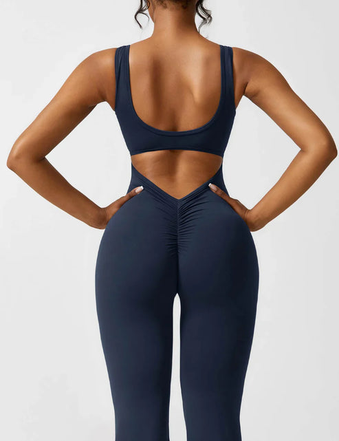 Mireille Flared Jumpsuit med V-ryg