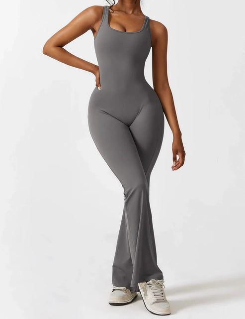 Mireille Flared Jumpsuit med V-ryg
