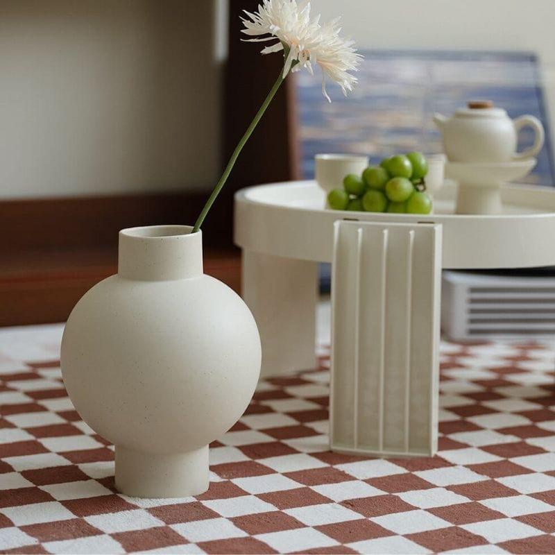 Serenity Curve Vase – Elegant minimalistisk design med glat, buet silhuet