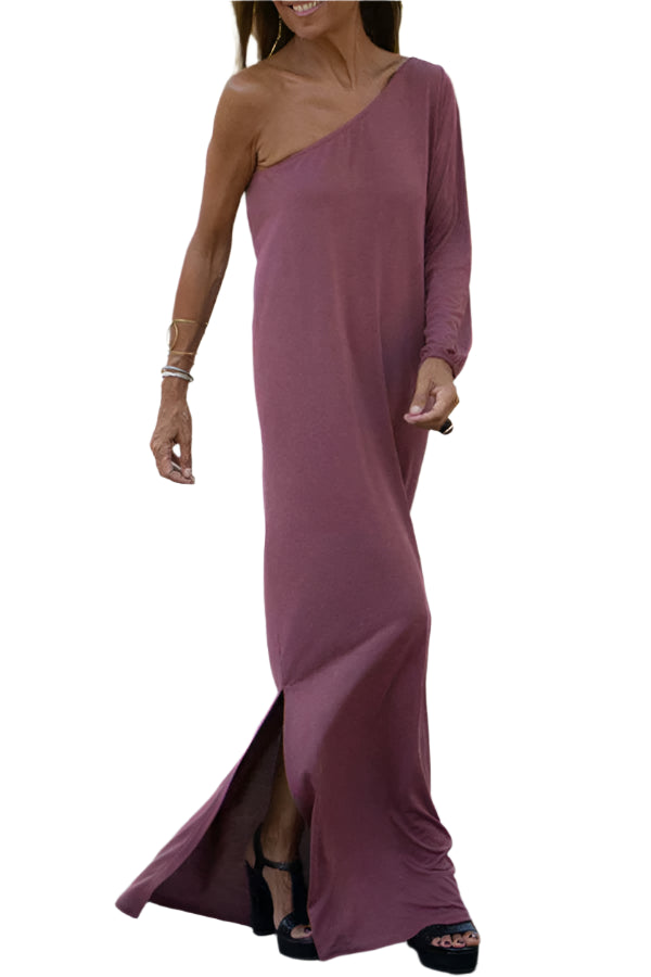 Elena – Elegant asymmetrisk maxikjole til et statement-look