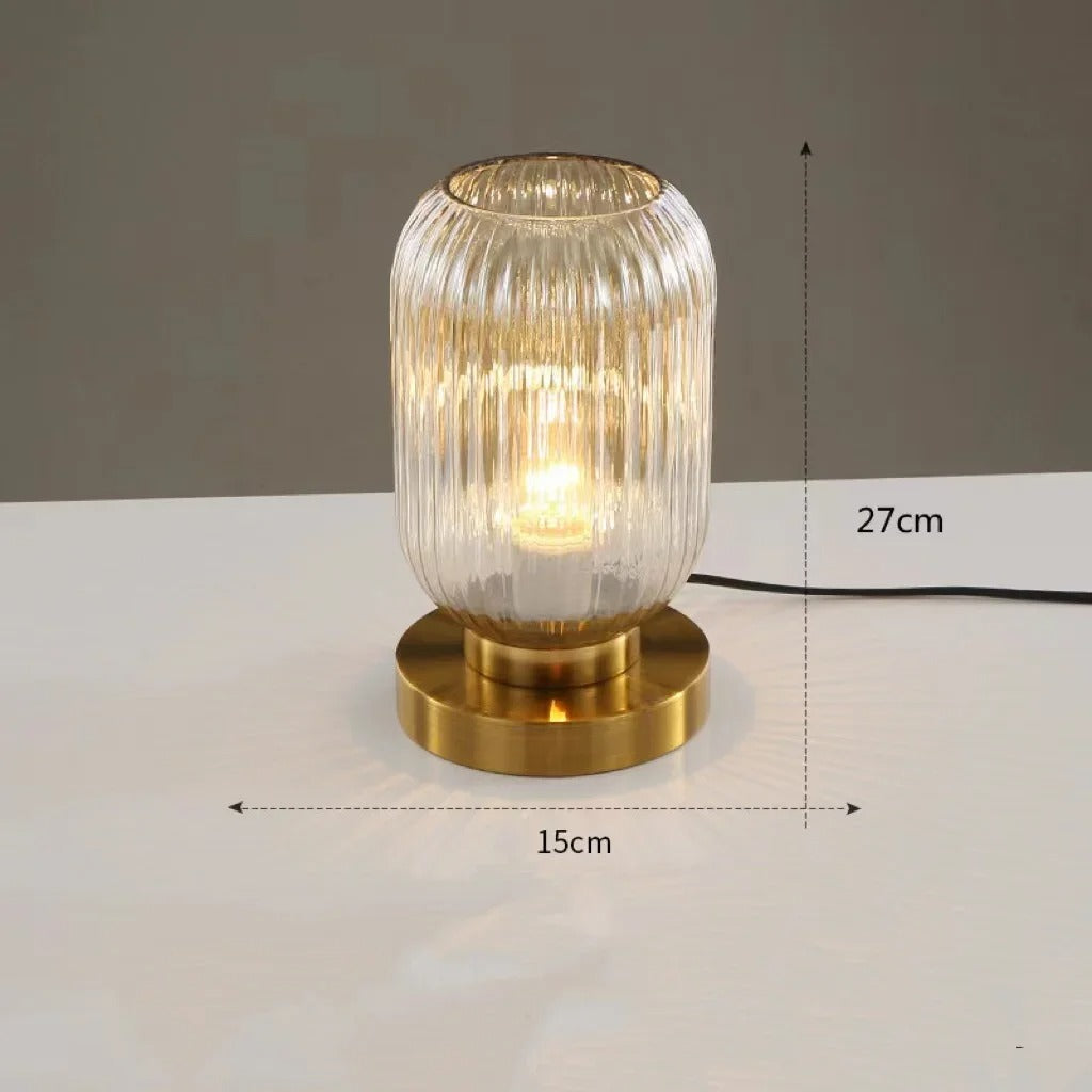 AuraGlow Elegant Bordlampe – Ribbet Design med Stemningsbelysning