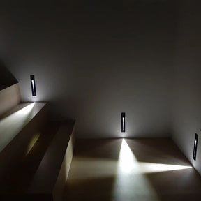 StepGlow LED-trappelampe – Elegant og sikker indendørs belysning