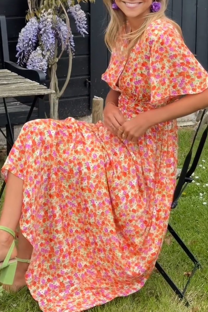 FloraBreeze Elegant Blomster Maxikjole – Luftig Ærmeløs Sommerkjole