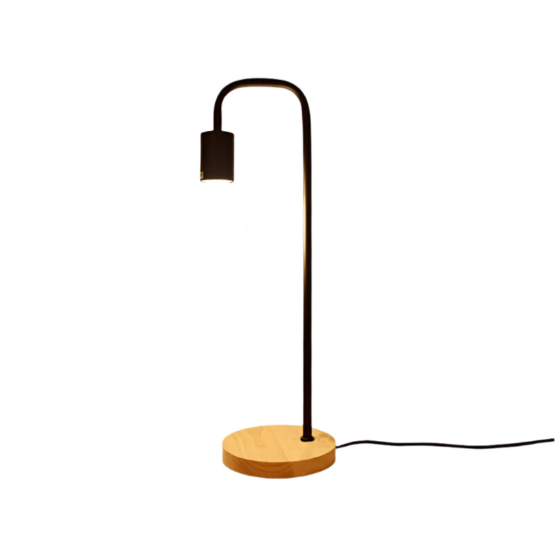 UrbanLume Industriel Natlampe – Elegant Metalbordlampe