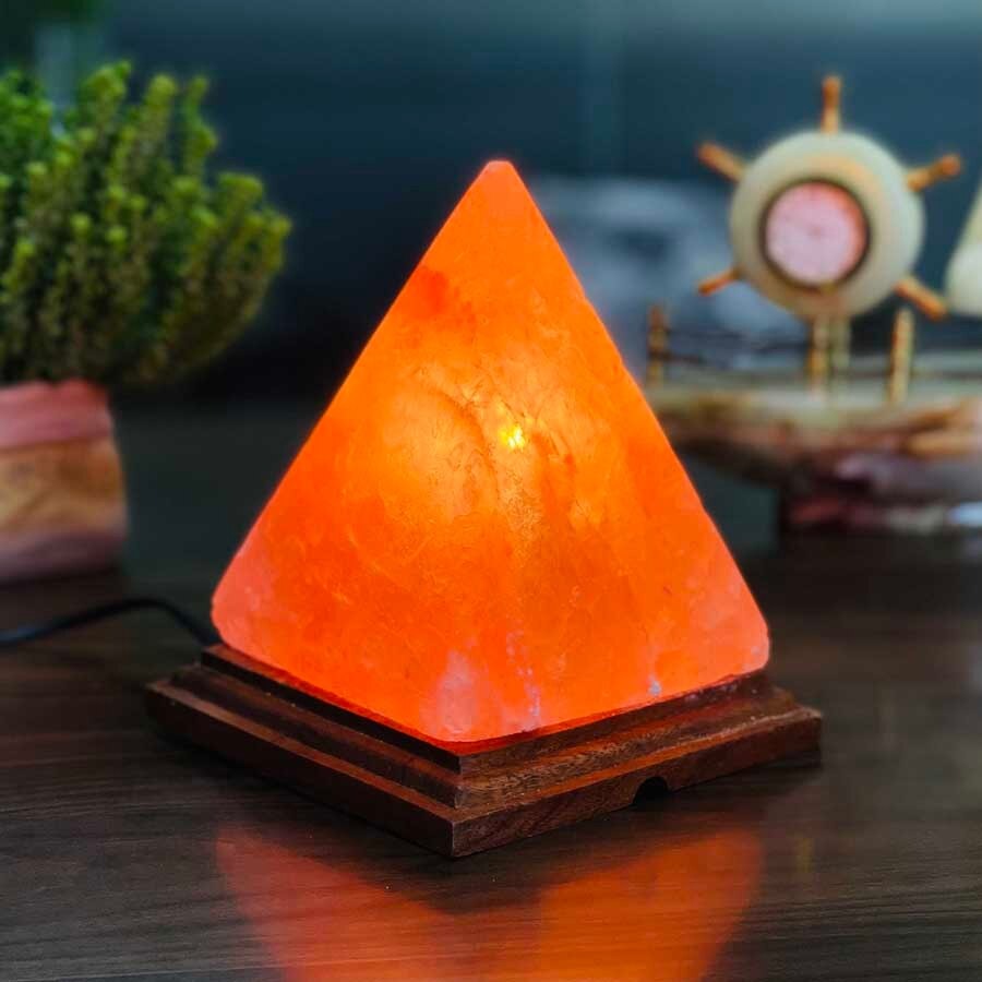 ZenGlow Pyramid Himalayasaltlampe – Beroligende varmt omgivende lys