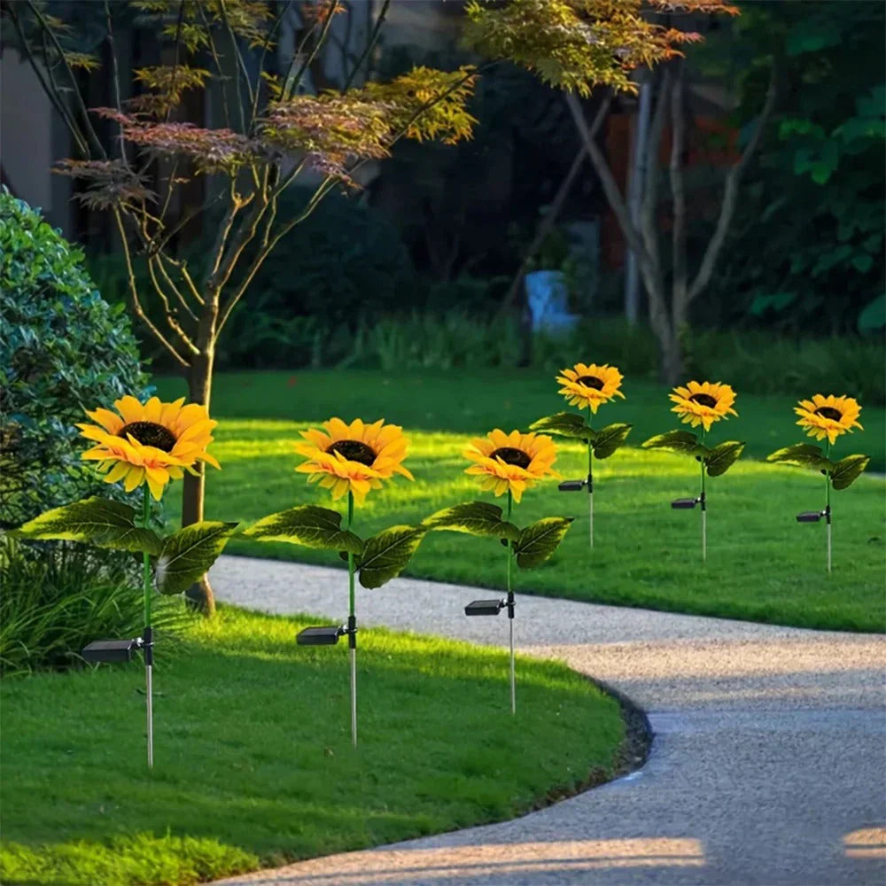 SunnyBloom - Solcelledrevet havelampe til solsikke