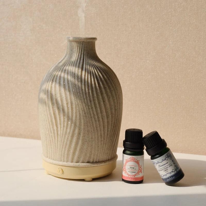 SereniMist vaseformet ultralyds æterisk oliediffuser – Elegant aromafugter med beroligende LED-lys