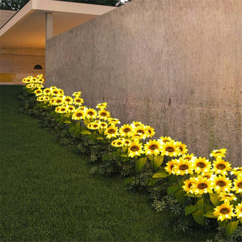 SunBloom soldrevet solsikkehavelampe