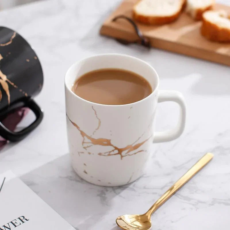 LumiStone Kaffekrus med Slående Mønster og Blank Finish